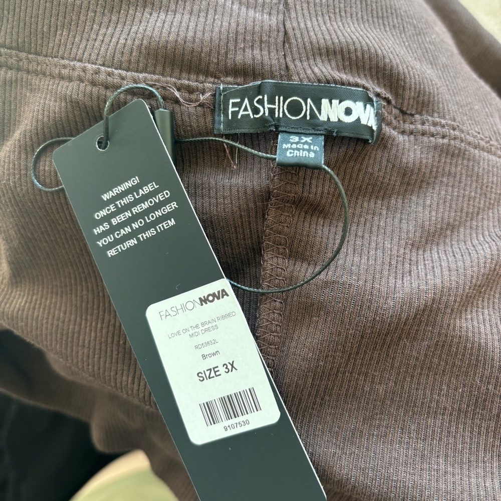 Brown Ribbed Midi Dress - Picture 11 of 11